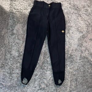 Vintage DESCENTE stirrup women’s ski snow pants LNC 26 US 2 V style fitted top